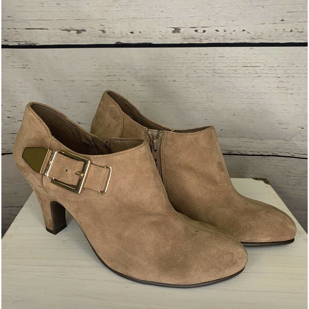 Aerosoles Escape Suede Bootie Nude Beige Size 9.5